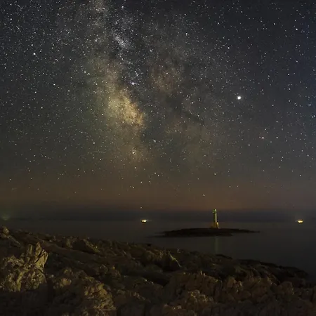 In - Sibenik Riviera 35599 * プリモシュテン