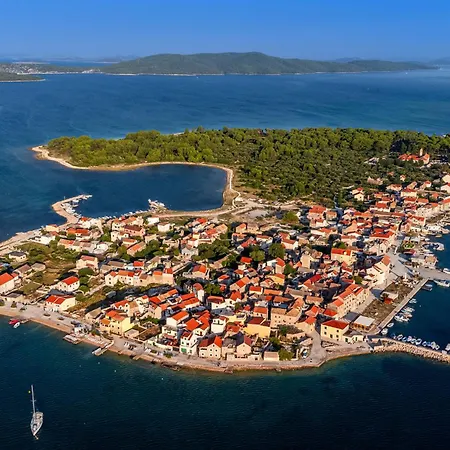 In - Sibenik Riviera 35599 Apartman *