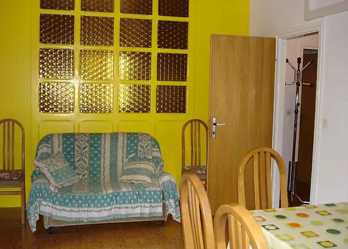 In - Sibenik Riviera 35599 * プリモシュテン